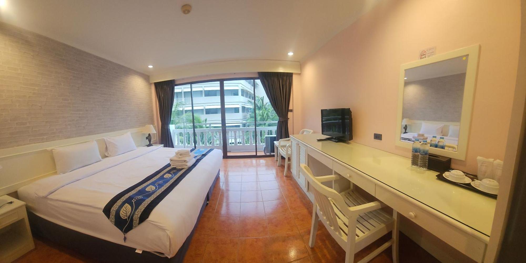 Patong Central Residence & Apartment Exterior foto